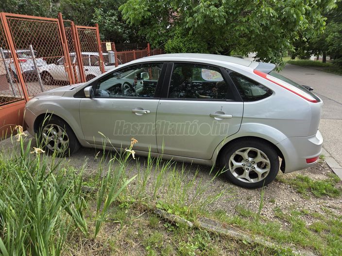 FORD FOCUS 1.6 Trend