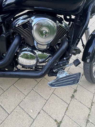 KAWASAKI VN 900 CUSTOM