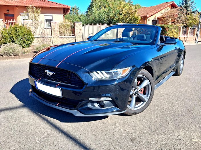 FORD MUSTANG Convertible 3.7 V6 (Automata)