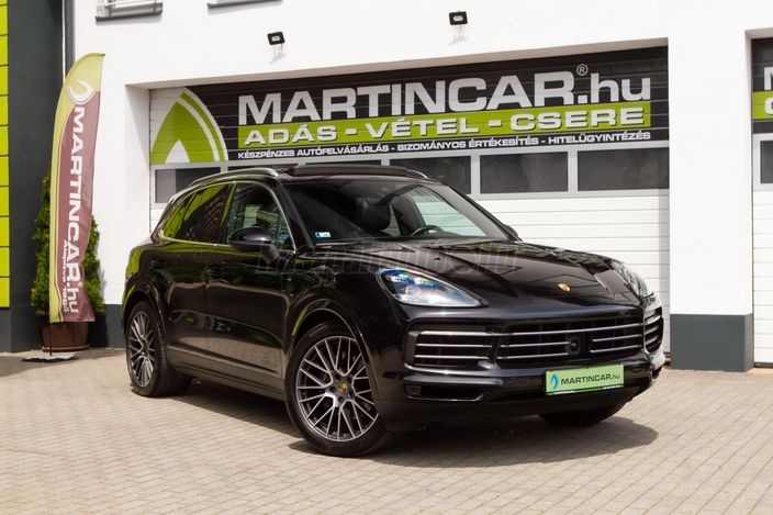 www.martincar.hu további 109 db Extra HD fénykép a PORSCHE minden apró részletéről !!