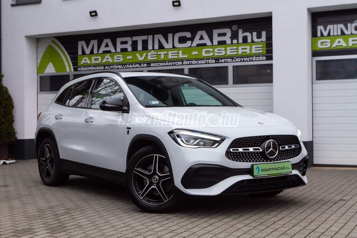 www.martincar.hu további 96 db Extra HD fénykép a MERCEDES minden apró részletéről !!