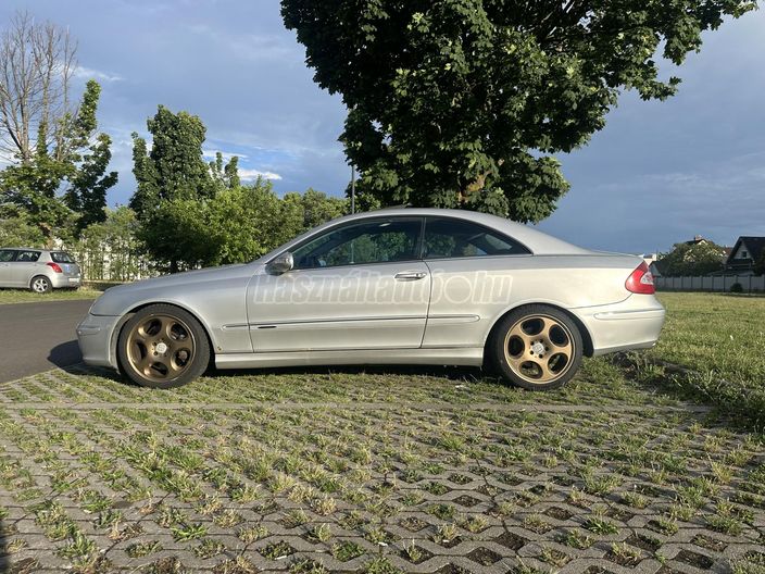 MERCEDES-BENZ CLK 500 Avantgarde (Automata)