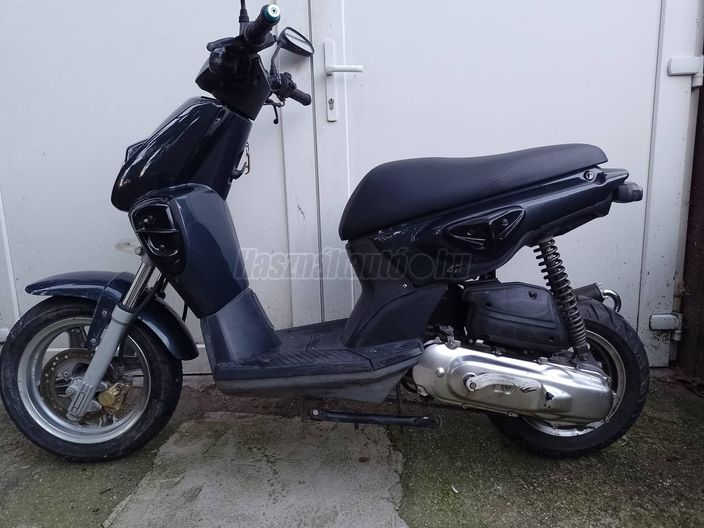 YAMAHA SLIDER