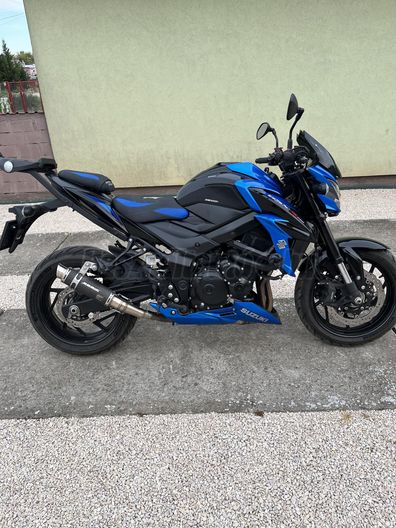 SUZUKI GSX-S 750