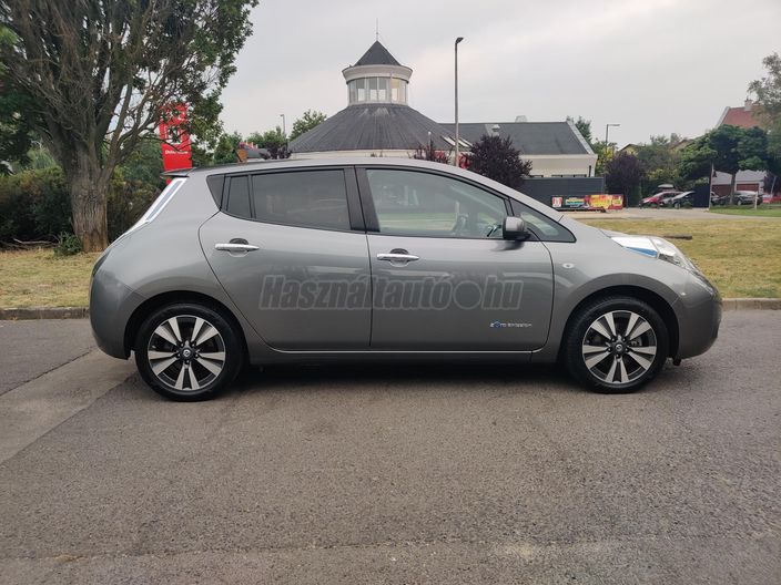 NISSAN LEAF Tekna 30 kWh (Automata)