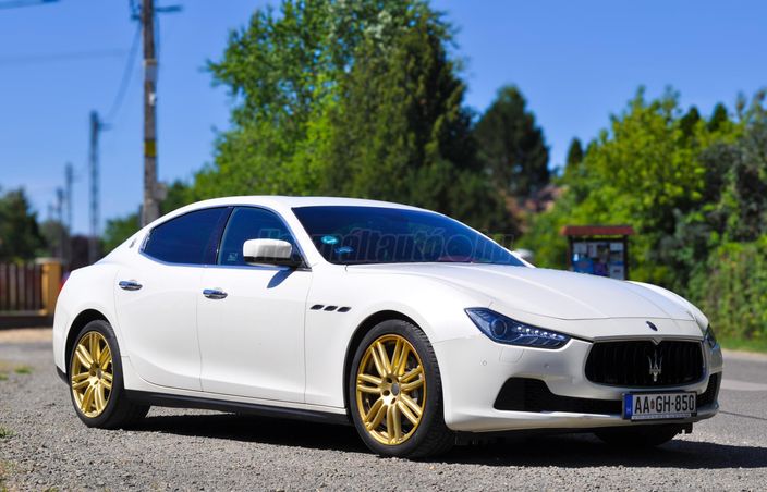MASERATI GHIBLI 3.0 D V6 (Automata)