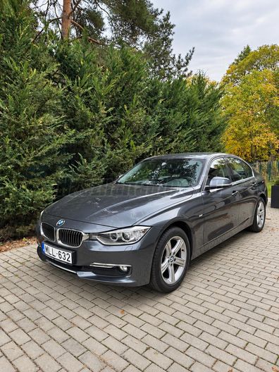 BMW 320 320d xDrive (Automata)