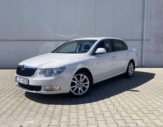 SKODA SUPERB 1.8 TSI Elegance