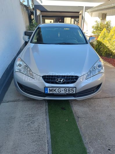 HYUNDAI GENESIS COUPE 2.0 T Style