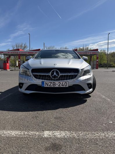 MERCEDES-BENZ CLA 180 Urban 7G-DCT