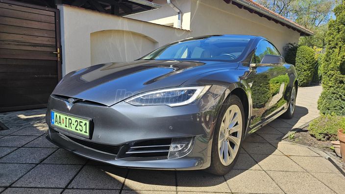 TESLA MODEL S 75 (Automata)