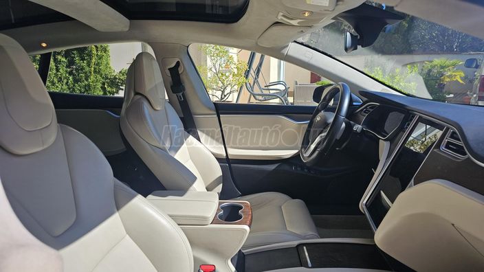 TESLA MODEL S 75 (Automata)