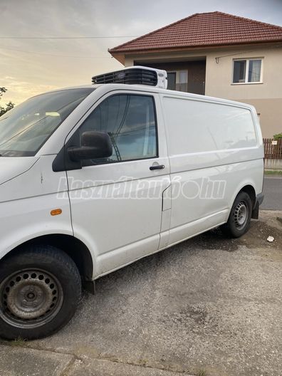 VOLKSWAGEN TRANSPORTER T5 1.9 TDI