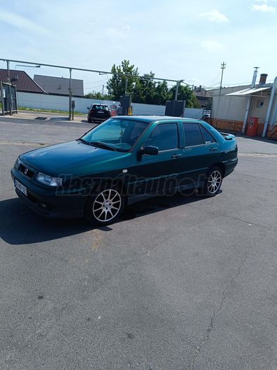 SEAT TOLEDO 1.6 Magnus