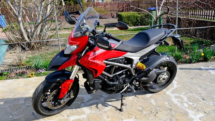 DUCATI HYPERSTRADA