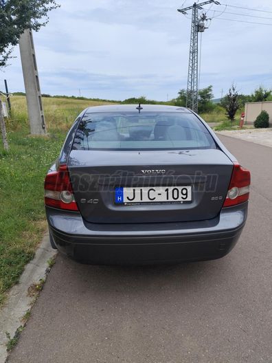 VOLVO S40 2.0 D Kinetic