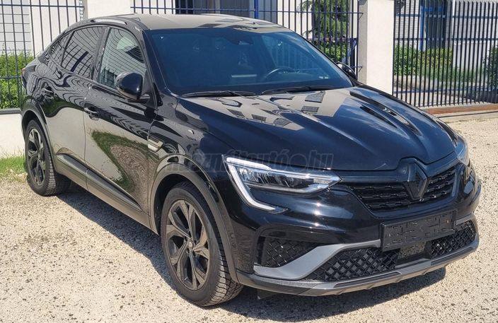 RENAULT ARKANA 1.6 E-Tech Hybrid R.S. Line