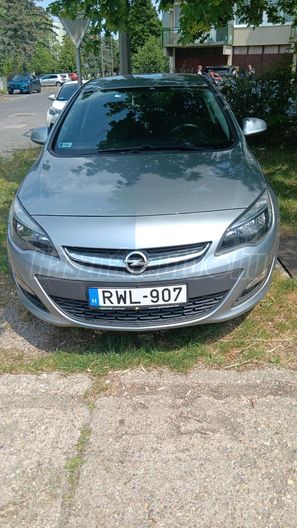 OPEL ASTRA J 1.4 Enjoy