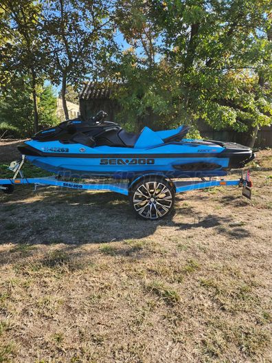 SEA-DOO RXT-RS 325