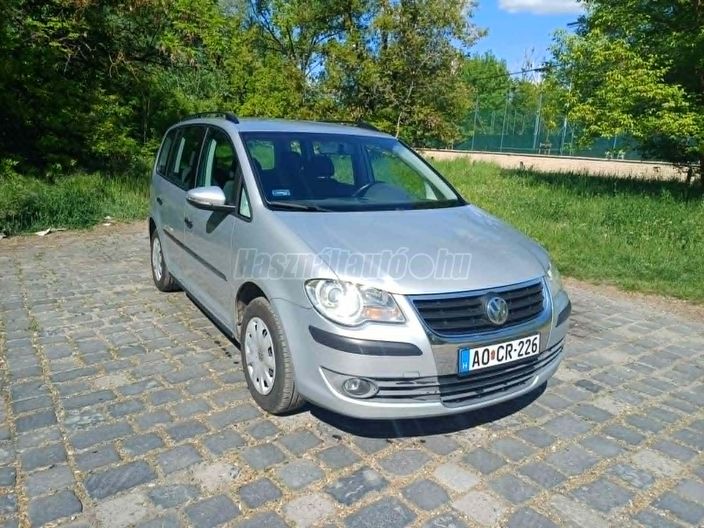 VOLKSWAGEN TOURAN 1.9 PD TDi Trendline