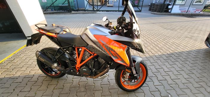 KTM 1290 SUPER DUKE GT