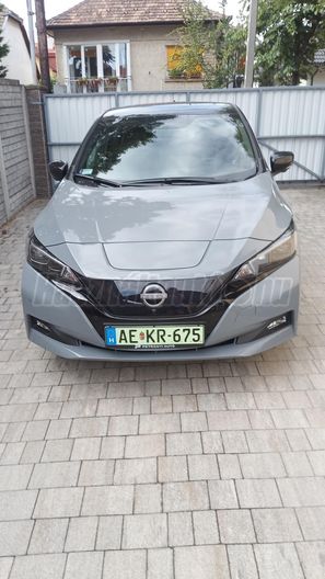 NISSAN LEAF Tekna 40kWh (Automata)
