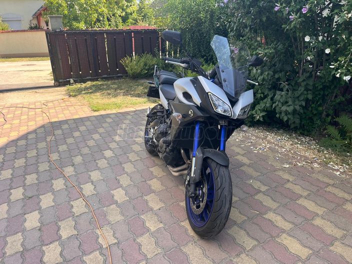 YAMAHA MT-09 TRACER