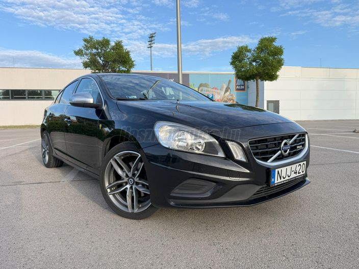 VOLVO S60 1.6 D DRIVe R-Design