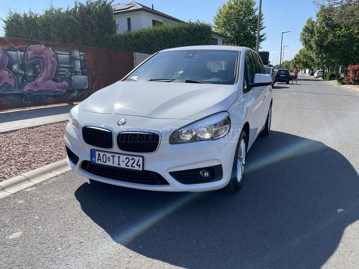 BMW 218 218d Luxury