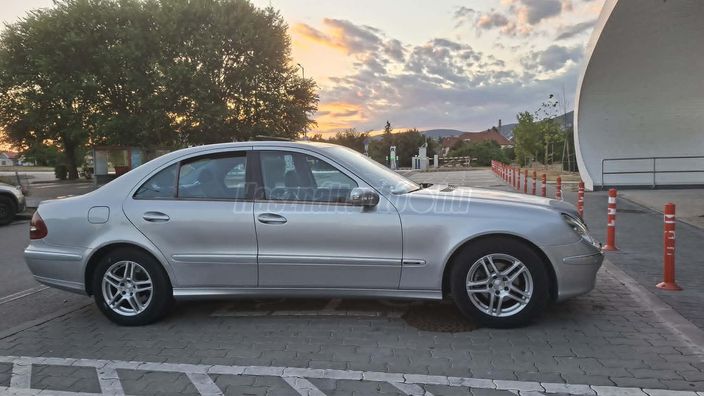 MERCEDES-BENZ E 270 CDI Elegance (Automata)