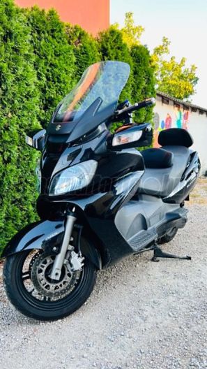 SUZUKI AN 650 BURGMAN