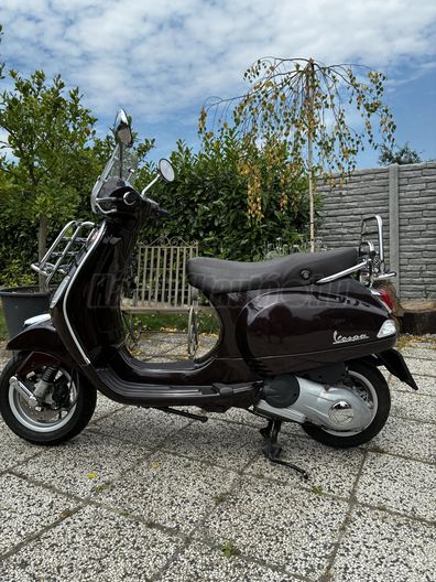 VESPA LX 125