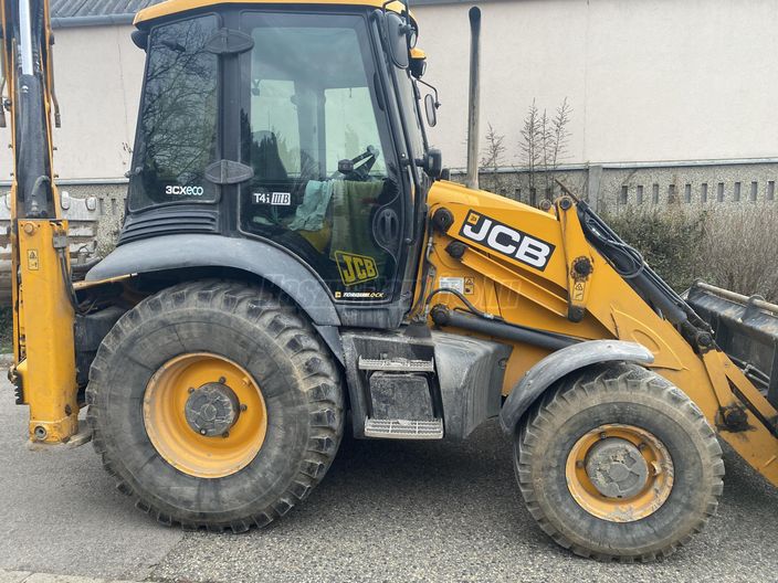 JCB 3CX