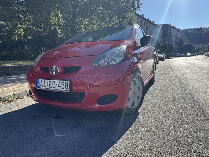 TOYOTA AYGO 1.0