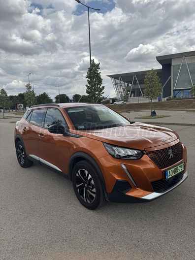 PEUGEOT 2008 e2008 50kWh Active