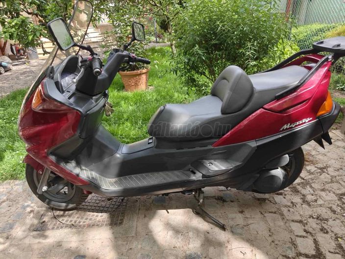 YAMAHA YP 250 MAJESTY
