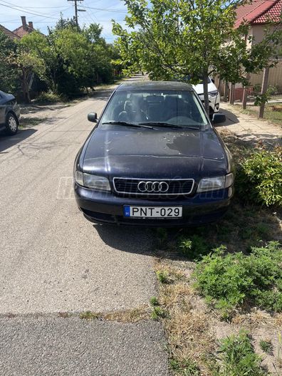 AUDI A4 1.9 TDI (Automata)