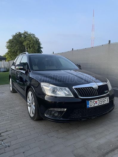SKODA OCTAVIA Combi RS 2.0 CR TDI DSG DPF EU5
