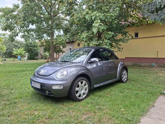 VOLKSWAGEN NEW BEETLE