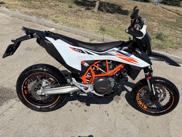 KTM 690 SMC