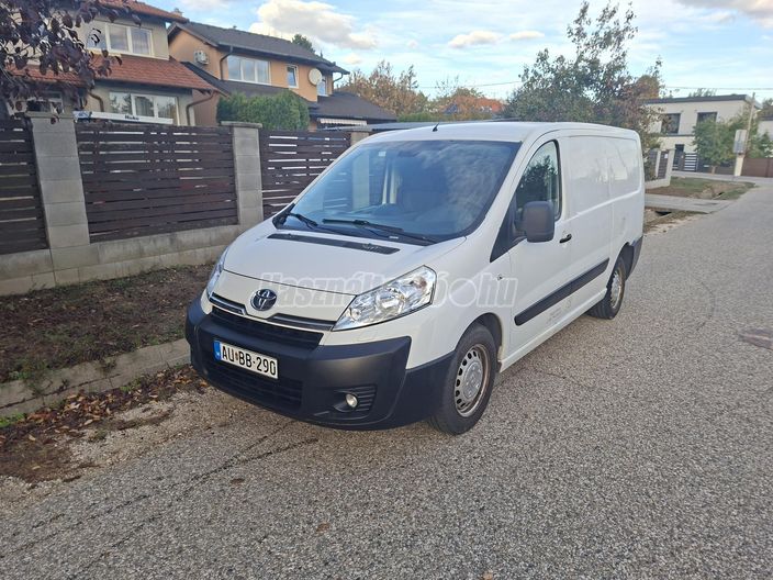 TOYOTA PROACE 2.0 D Panel Van Luna L2H1