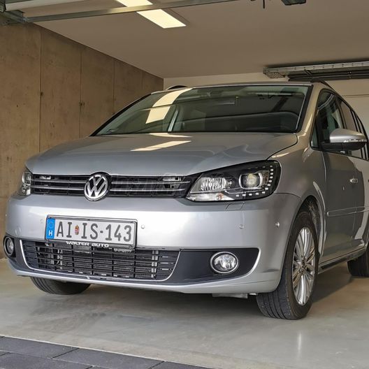 VOLKSWAGEN TOURAN 1.6 CR TDI Trendline BlueMotion