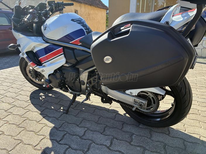 SUZUKI GSX 1250