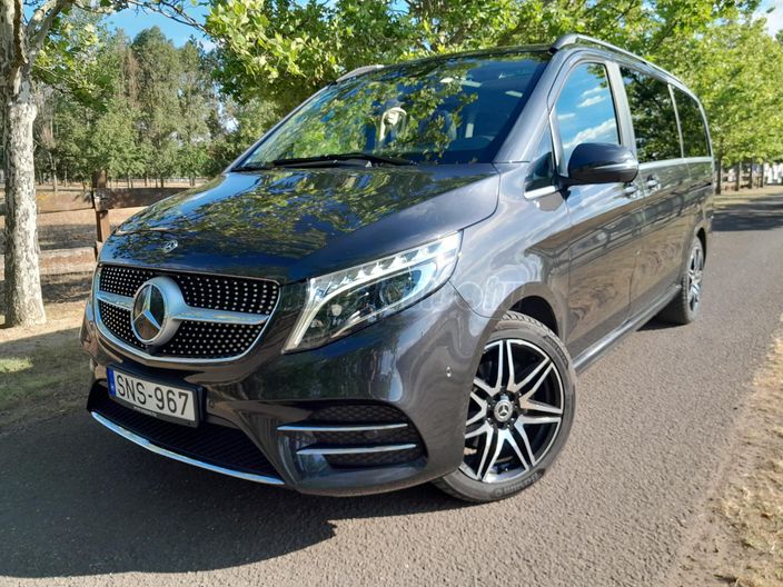 MERCEDES-BENZ V-OSZTÁLY V 300 BlueTec d Avantgarde K (Automata) 4x4 (7 személyes )
