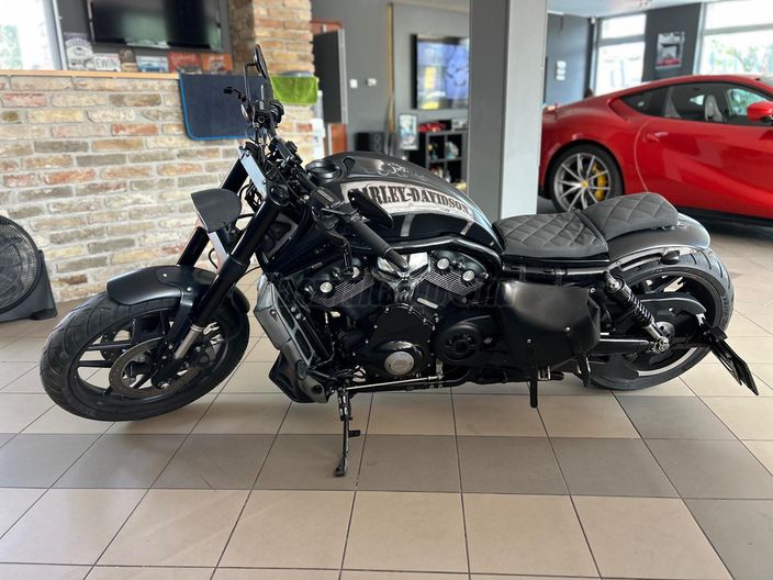 HARLEY-DAVIDSON NIGHT ROD SPECIAL