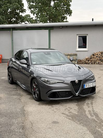 ALFA ROMEO GIULIA 2.9 T V6 Quadrifoglio (Automata)