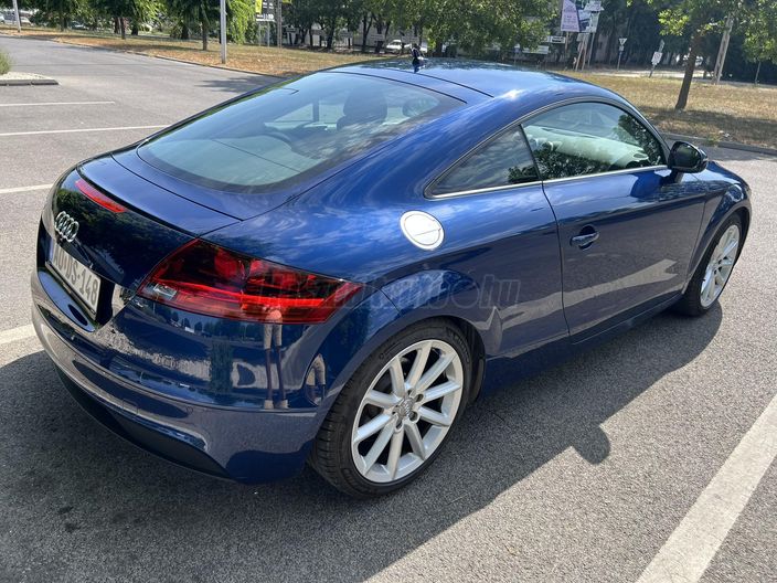 AUDI TT Coupe 2.0 TDI DPF quattro