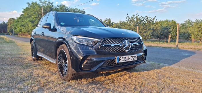 MERCEDES-BENZ GLC 200 4Matic 9G-TRONIC Mild hybrid drive