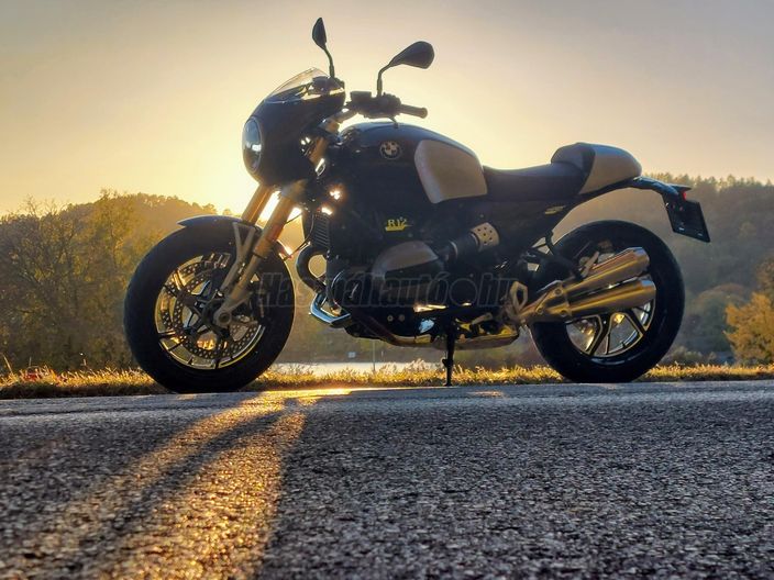 BMW R 12