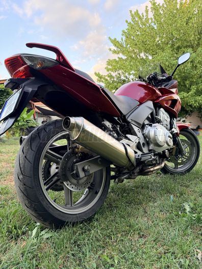 HONDA CBF 1000